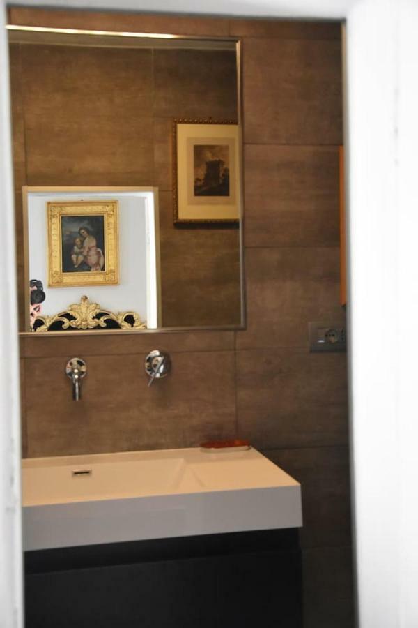 Adriana Apartment ปิสติชชี ภายนอก รูปภาพ